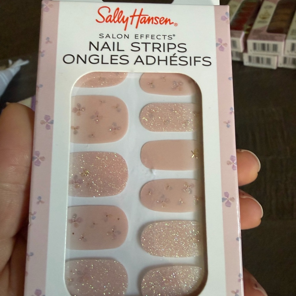 4 pack Sally Hansen Nail Strips - NWT - Picture 8 of 16